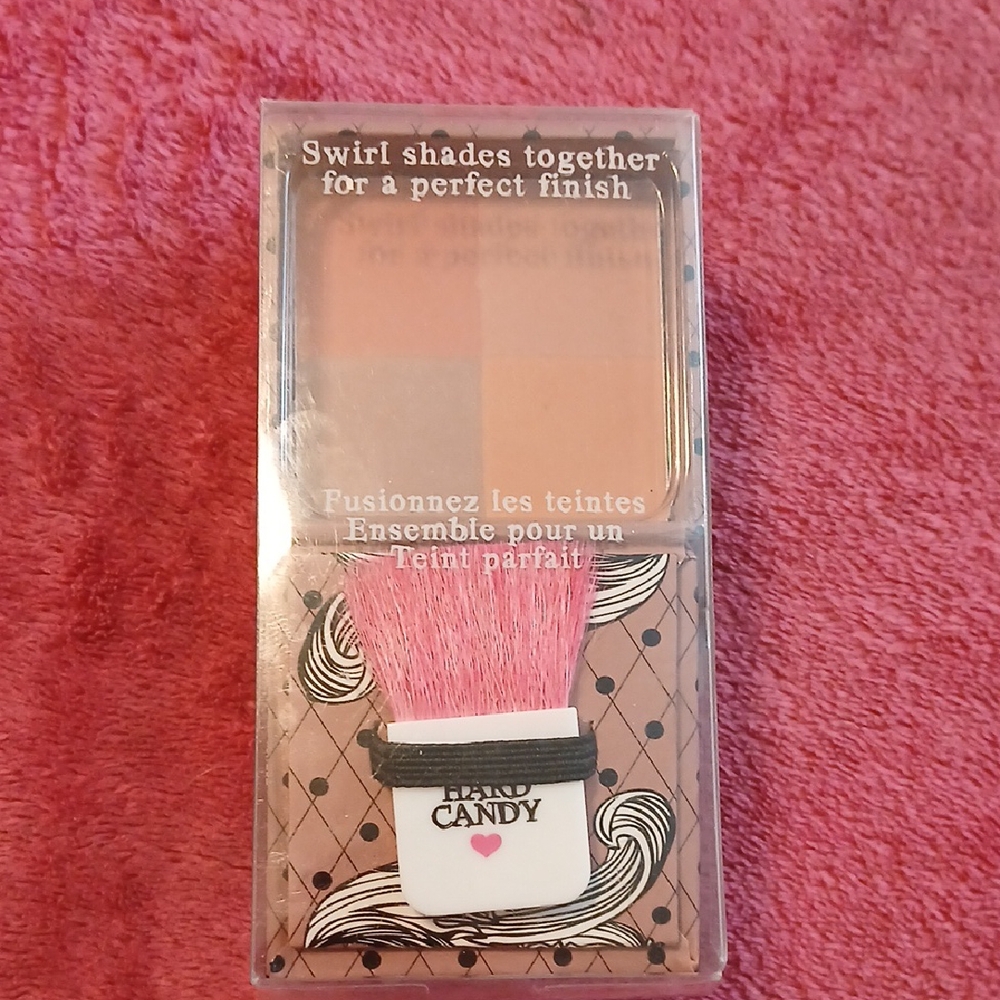 Hard Candy Peach Blush with Pink Brush